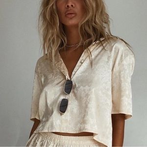 New With Tags Princess Polly Button Down